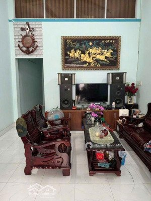 nhà c4 đúc lửng 70m2 hẻm nguyễn văn quá, sát vách gò vấp