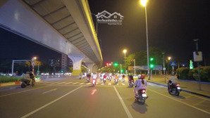 siêu hiếm mặt phố trường chinh - lô góc 3 mặt thoáng - 8 tầng thang máy - mặt tiền rộng