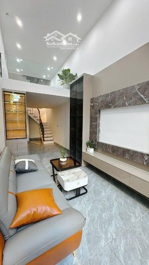 nhanh chân ! hơn 6 tỷ nhà đẹp ở ngay tây sơn - ngã tư sở - ngõ thông - ô tô đỗ gần nhà