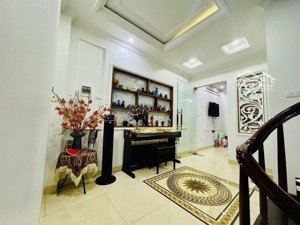 phân lô huy du - gara ô tô - full nội thất - ô chờ thang máy