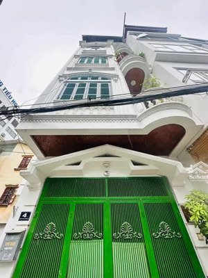 bán nhà phố đào tấn, ba đình. diện tích 36/40m2. 6 tầng, nhà mới, lô góc, ô tô vào nhà. giá 13,5 tỷ