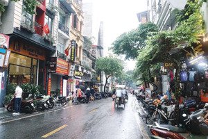 cho thuê nhà mp hàng bè - hoàn kiếm 60m2 x 5 tầng, mặt tiền 4.5m giá thuê 120 triệu