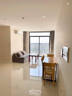 central premium căn 88m2 3 phòng ngủ nội thất đầy đủ chuyển vào liền .