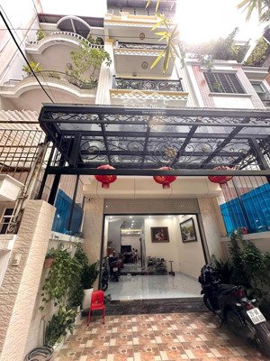 bán nr đẹp ở hồng tiến, long biên, 21 tỷ, 72m2, full nội thất tiền tỷ, gara, kd, giá siêu hời,