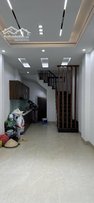 bán nhà mặt ngõ mạc thị bưởi gần phố minh khai,