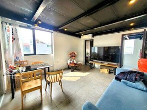 ngõ ô tô: 60m2 mặt phố kinh doanh sầm uất, mặt tiền 3,7m, vỉa hè 3m