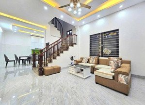 oto đỗ cổng phố minh khai nhà đẹp 2 thoáng ngõ thông tứ tung 4x5t giá nhỉnh 7 tỷ