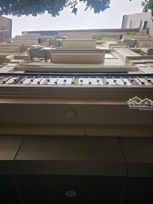 bán nhà riêng nguyễn văn huyên, cầu giấy 50m2, 5 tầng, 2 mặt thoáng, kinh doanh, cho thuê. 11.5 tỷ