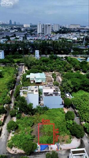 Đất 6 x 18,5 sổ hồng riêng ngay khu verosa park khang điền