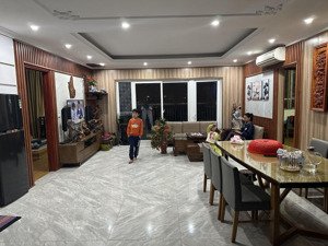 chính chủ cần bán nhanh căn 3n3vs 132m tại ct1 dream town full nội thất giá 6,5 tỷ. lh 