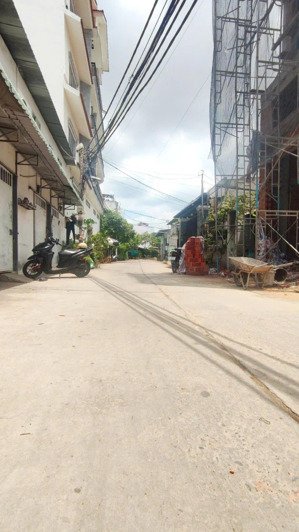 bán nhà mới, ở ngay, 1 sẹc đường lê văn quới, bình tân, giáp ngã tư bốn xã 3p, thanh