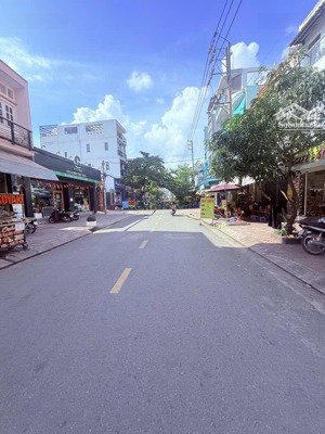 quận 8, mặt tiền bông sao, khu kinh doanh sầm uất, 40m2, giá 7 tỷ nhỉnh