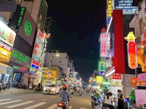 46 tỷ tl đắc địa- mtkd chợ tân hương khu tiệm vàng sầm uất..!
- diện tích: 8m x 19m
- kết cấu: n