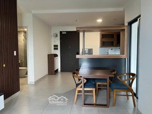 cho thuê chung cư compass one 2pn, 2wc, nội thất đầy đủ.giá thuê 11tr vnd/tháng (chưa gồm pql)