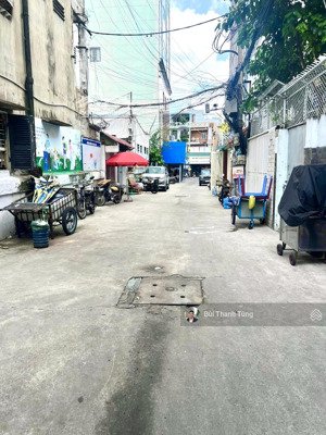 nhà phố 2 tầng sát hxh huỳnh văn bánh, 3m x 6m, shr, hoàn công, giá 2.6 tỷ