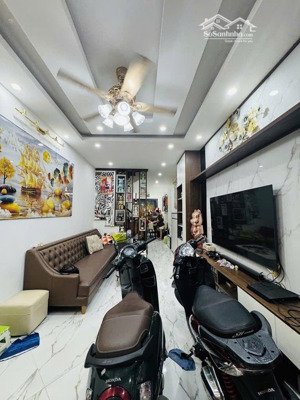 bán nhà phố minh khai, quân hbt - 50m2 x nhỉnh 8 tỷ x 4 tầng - ngõ nông - gần ô tô - mt 6.5m