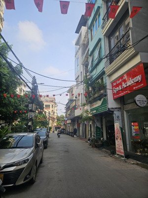 bán nhà nguyễn văn tuyết 92m giá 24 tỷ mặt tiền 4.5m, nhà mặt ngõ thông kinh doanh ô tô tránh