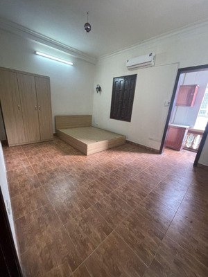 đầu tư xây ccmn hái ra tiền - vương thừa vũ - lô góc - ô tô vào nhà - 90m - chỉ 13.8 tỷ.