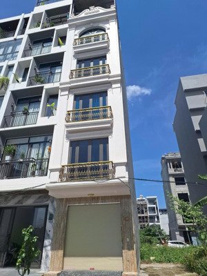 bán nhà xây mới độc lập 6 tầng thang máy tuyến 2 lê hồng phong . ngay cục hải quan , doji, bigc