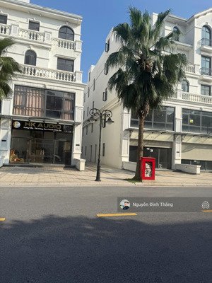 hiếm! căn xẻ khe tmdv sao biển đối diện biệt thự, sau lưng biển hồ lagoon . kinh doanh siêu đỉnh