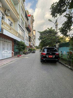 xem là ưng: phân lô quân đội lê trọng tấn - hoàng văn thái - ngã tư sở 57m2, mt 4.7m, giá 17.3 tỷ