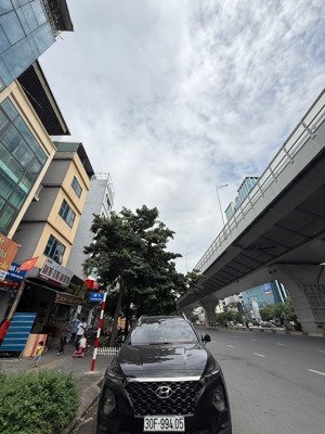 minh khai - hai bà trưng.siêu rẻ cho nhà đầu tư chỉ 15m ra phố lớn,nhà vuông đẹp,giá rẻ chủ bán gấp