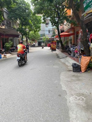 bán nhà vạn phúc hà đông phân lô ô tô vào nhà full nội thất, ô chờ thang máy dt 80m2 x 5m mt
