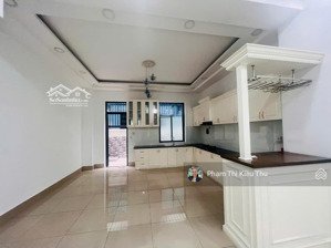 cho thuê nhà phố lakeview city view hồ trực diện trục đường chính 25m, dt 5x20m 3 lầu giá 35tr/th