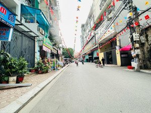 chủ cần tiền bán nhà (giá đầu tư) phố xã đàn - ô tô tránh - kinh doanh - dt 75m2 - mt 6,3m - 16 tỷ