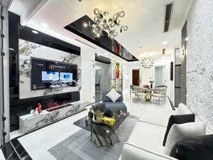 chủ cần bán gấp chcc central plaza, tân bình dt 65m2, 2pn - 2wc sổ hồng giá 4.7 tỷ. lh: 