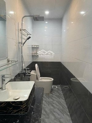 bán gấp nr tại đê trần khát chân, 7,8 tỷ, 30m2, 4pn, 3wc
