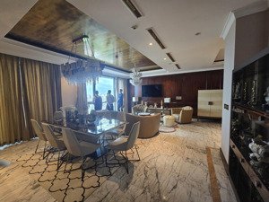 bán chung cư cao cấp hà nội signature số 6 nguyễn văn huyên, căn 2 ngủ 113m2 view đẹp.bàn giao ngay