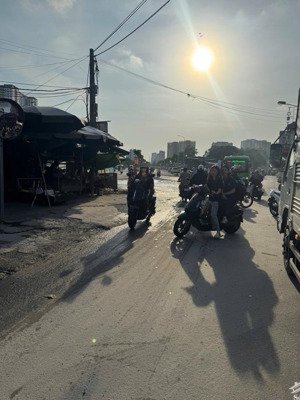 mảnh đất đẹp khu vực lĩnh nam 50 m giá 8,5 tỷ