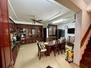 tìm chủ mới cho căn nhà 60m² tại la khê hà đông, 6m mặt tiền, giá chỉ 7.x tỷ