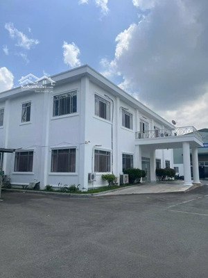 bán 1.3ha đất có sẵn nhà máy đang hoạt động cho thuê 300tr/th