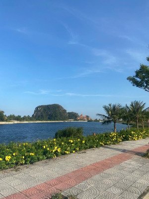 chính chủ bán đất ngay nam hoà xuân đường hói kiểng 11. siêu đẹp