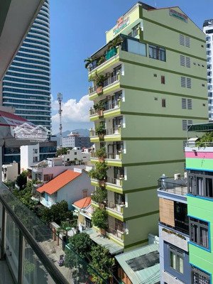 anh trai thân gửi bán toà nhà căn hộ 12 tầng bạch đằng tp nha trang 22 căn hộ dòng tiền 150tr/tháng