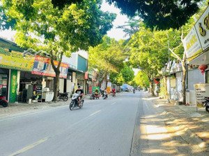 hơn 8 tỷ, 69m2 đấu giá x5 đông tây, vân nội sát đường lớn và trường học