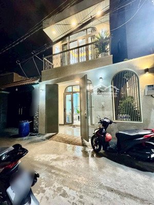 chính chủ bán lại căn nhà bình chánh có sổ hồng riêng