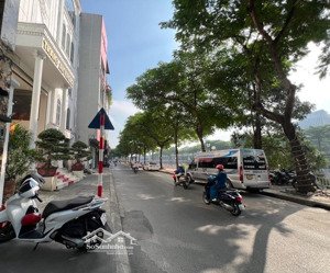 nhà mặt phố nguyễn khang vỉa hè rộng kinh doanh đỉnh, diện tích: 80m² 7 tầng mặt tiền: 5m