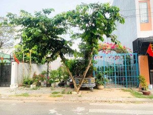 chủ ngộp bán gấp lô 71m2/980tr nằm trên đ. số 19, bình hưng, bình chánh. sát chợ bình hưng, shr