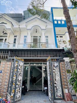 Nhà 1 trệt 2 lầu khu dân cư Hồng Phát thành phố Cần Thơ