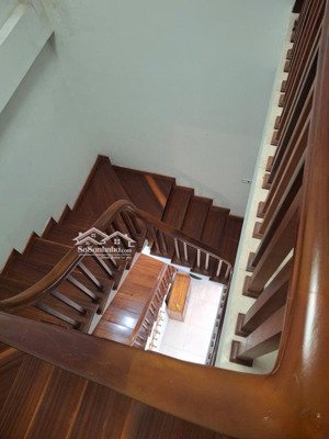 bán nhà hàng xóm vin cổ loa, sẵn nhà ở luôn nội thất đẹp chủ xây tâm huyết