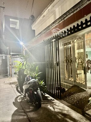 chủ định cư gấp bán nhà 107m2 shr. đường phạm thế hiển, phường 7, quận 8 giá 5.9 tỷ