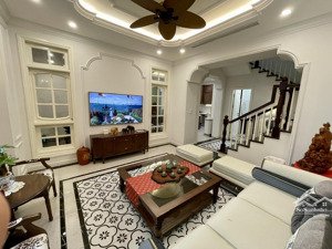 hiếm-ảnh thực tế bán liền kề tô hiệu bà triệu, hà đông, 83m²x4 tầng, ô tô tránh, an ninh biệt lập