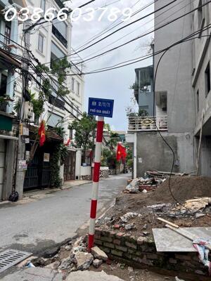 SIÊU PHẨM GIA QUẤT – NGÕ TO NHƯ PHỐ