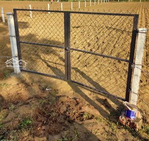 chỉ 850 triệu có ngay lô đất trồng cây làm vườn. khu vực hòa nhơn. đất cao ráo sạch sẽ