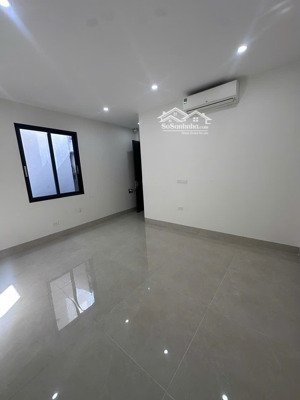 chính chủ thuê căn hộ chung cư mini tại số 8 ngõ 210a võ chí công , tây hồ , đa tiện ích