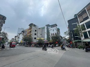 bán nhà mặt phố tại chương dương độ, 6 tỷ, 33m2, 2pn, 2wc