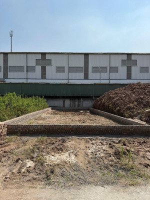 bán 102,1m2 tại ngọc bộ - nghĩa trụ quê bác tổng bt, đường trước đất 8m, 50m đến quy hoạch đường to